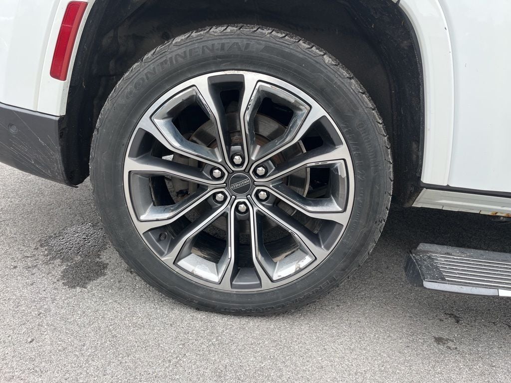 2022 Jeep Grand Wagoneer Series III