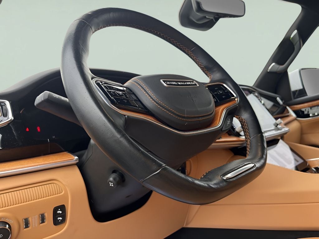 2022 Jeep Grand Wagoneer Series III