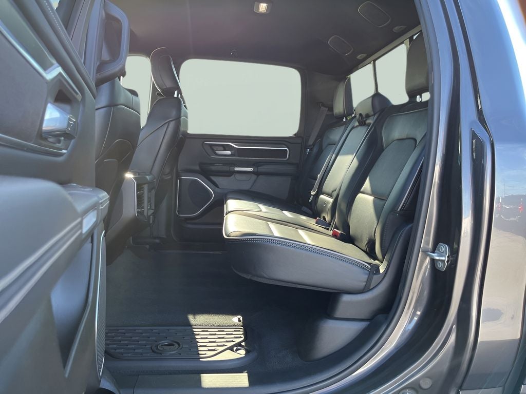 2023 RAM 1500 Laramie 5.7L HEMI