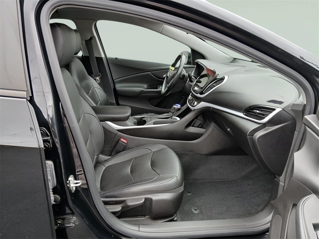 2018 Chevrolet Volt LT