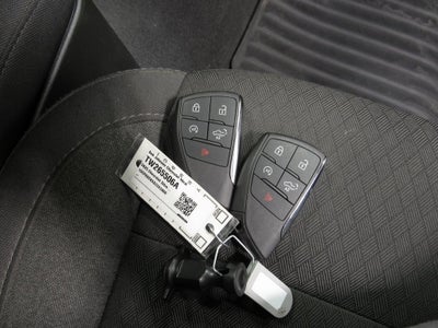 2025 Chevrolet Silverado 1500 LT w/ 22" Wheels *CarBravo Certified*