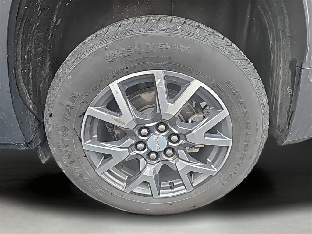 2023 GMC Acadia SLT Fresh Trade! Bose, Remote Start, Heated Seats, Pow