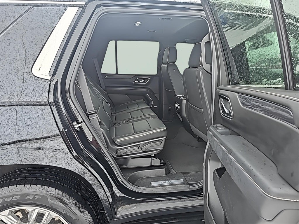 2024 GMC Yukon SLT Fresh Trade! Car Bravo Certified! Bose, Heated& Ve