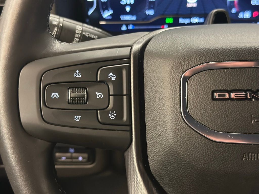 2024 GMC Yukon Denali Ultimate CARBRAVO CERTIFIED