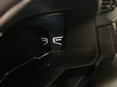 2024 GMC Yukon Denali Ultimate CARBRAVO CERTIFIED