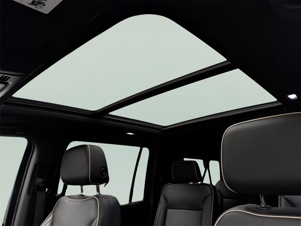 2022 GMC Yukon XL SLT CarBravo Certified! Leather Heated/Ventilated Sea