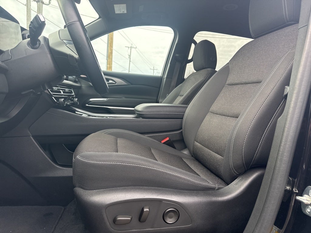 2024 Chevrolet Traverse LT 2LT