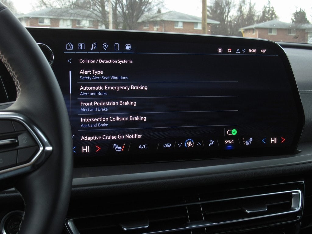 2025 Chevrolet Traverse LT 2LT