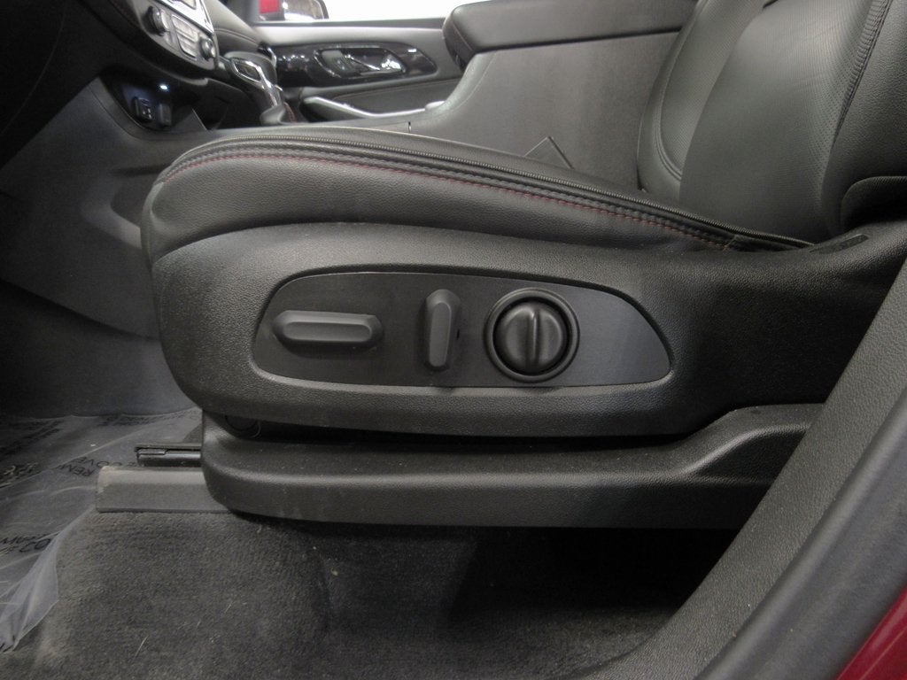 2023 Chevrolet Traverse RS CARBRAVO CERTIFIED