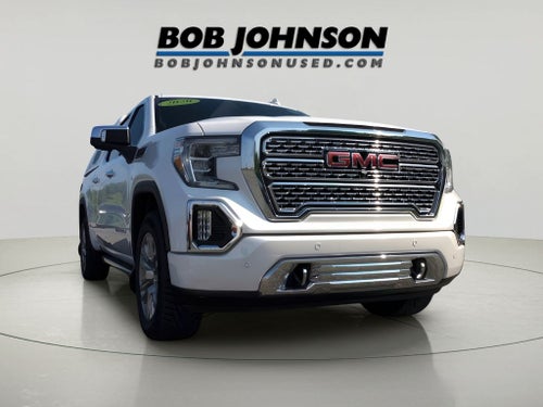 2020 GMC Sierra 1500 Denali With MATCHING FIBERGLASS CAP