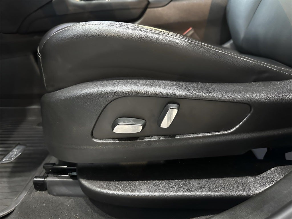 2022 Cadillac XT5 Luxury