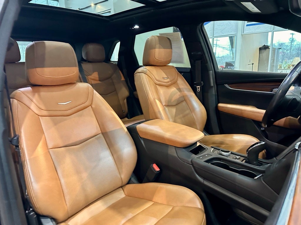 2021 Cadillac XT5 Premium Luxury