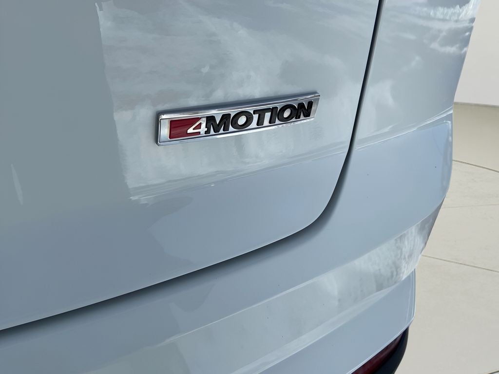 2022 Volkswagen Atlas Cross Sport 2.0T SE