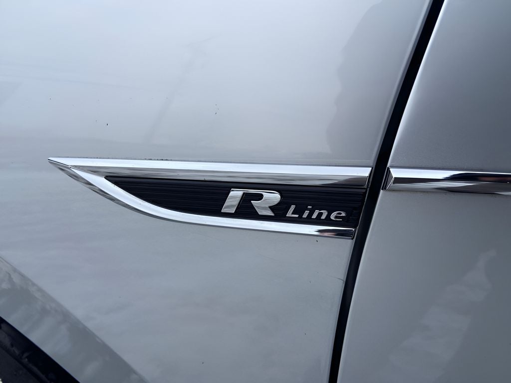 2020 Volkswagen Passat 2.0T R-Line