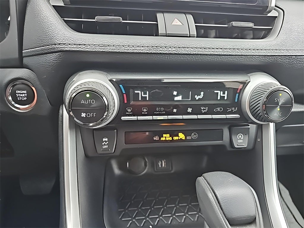 2025 Toyota RAV4 XLE Car Bravo Certified, Automatic Climate,