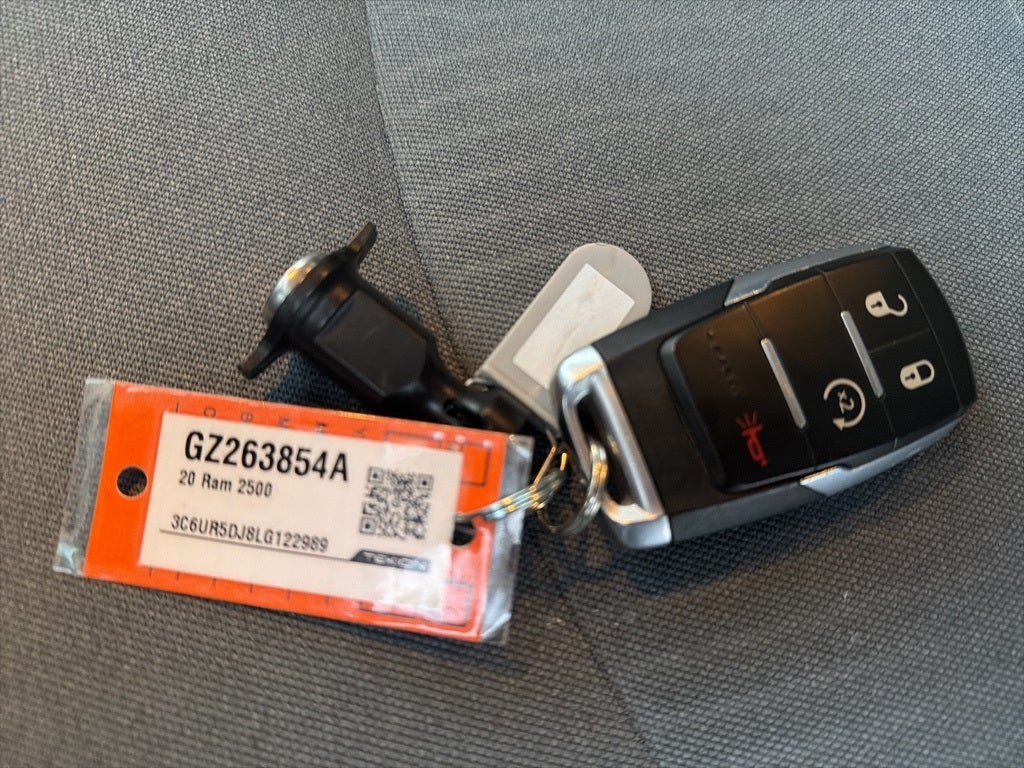 2020 RAM 2500 Big Horn CARBRAVO!