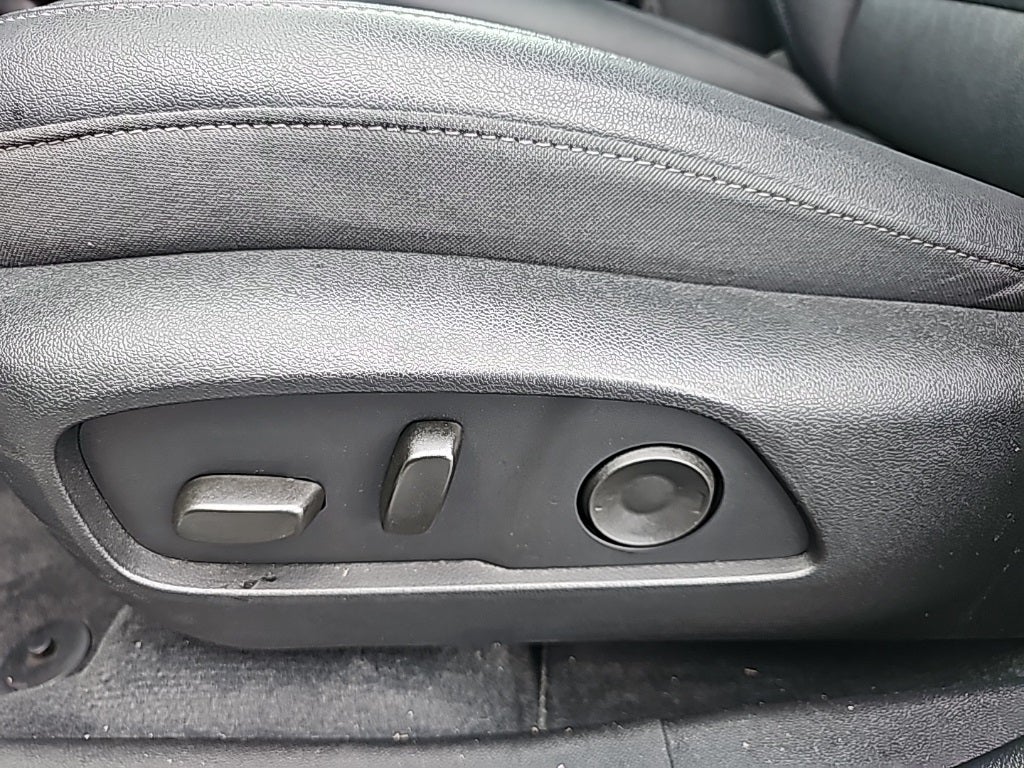 2025 Chevrolet Equinox LT Fresh Trade!!! Remote Start, Heated Seats/Steering