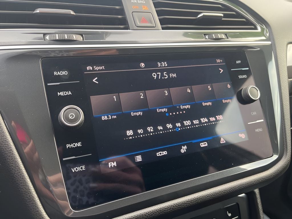 2024 Volkswagen Tiguan 2.0T SE