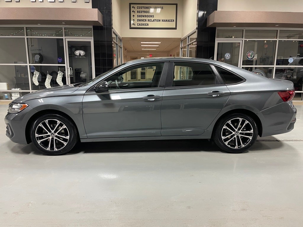 2024 Volkswagen Jetta 1.5T Sport Certified
