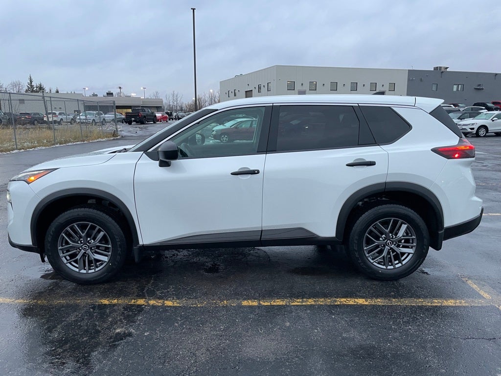 2024 Nissan Rogue S Certified - Heated Leather Seats *$500 CPO Rebate*