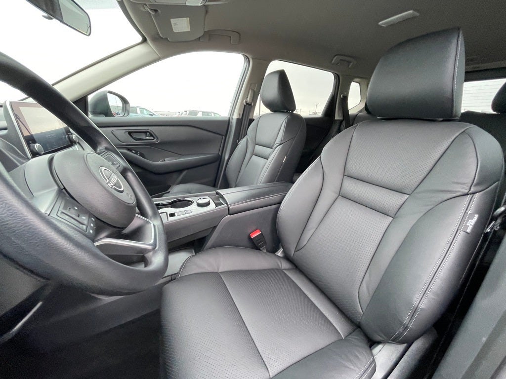 2024 Nissan Rogue S Certified - Heated and Leather Seats *$500 CPO Reb