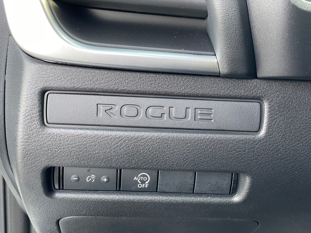 2024 Nissan Rogue S Certified - Heated Leather Seats *$500 CPO Rebate*