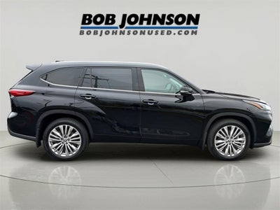 2023 Toyota Highlander Platinum