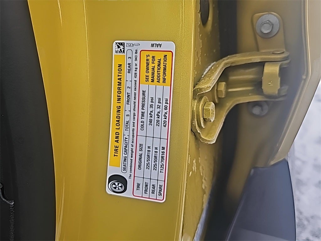 2024 Chevrolet Trax ACTIV Fully Loaded w/Sunroof!! Fresh Trade! CarBravo Cer