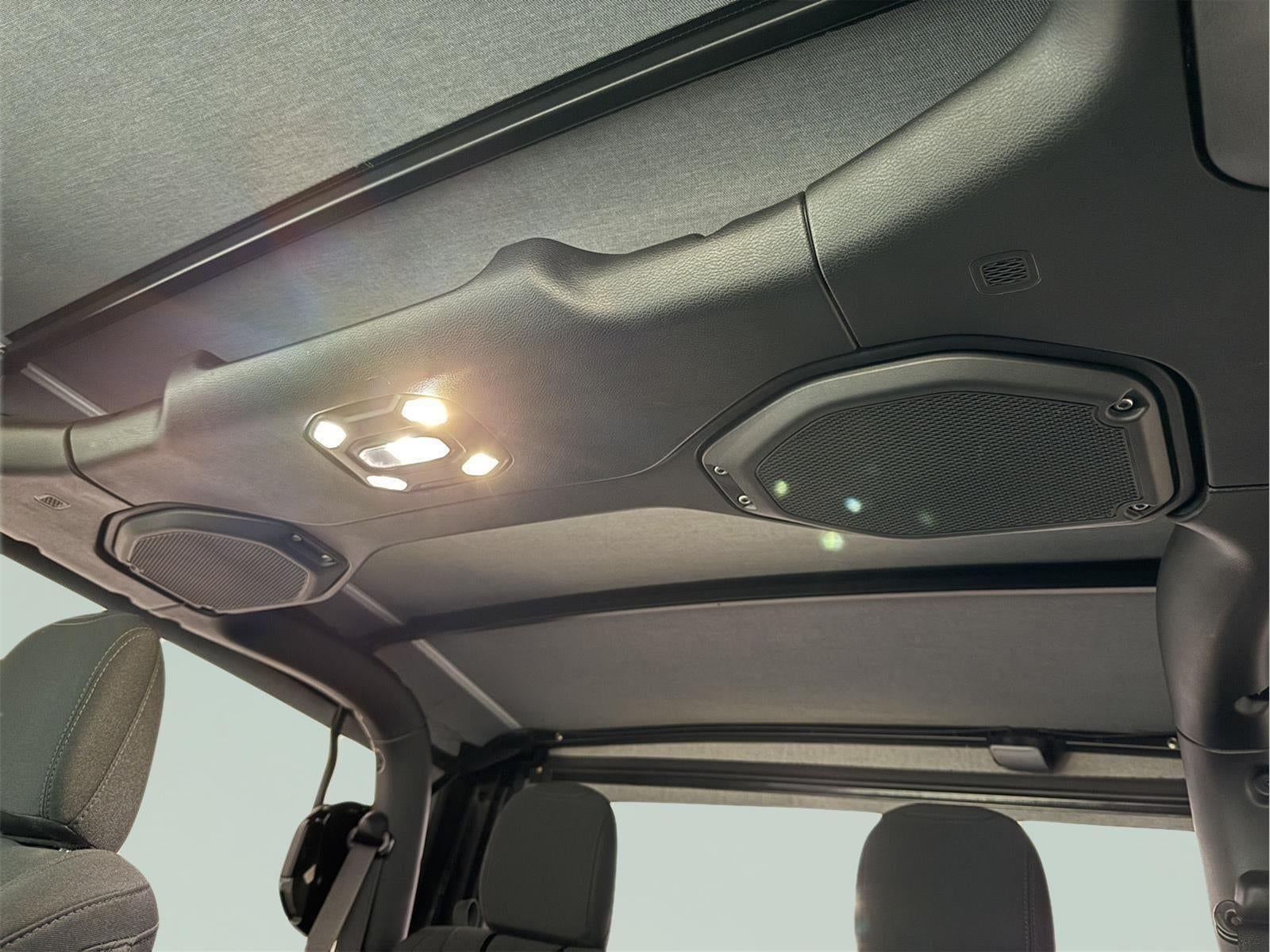 2022 Jeep Wrangler Willys Sport 4x4