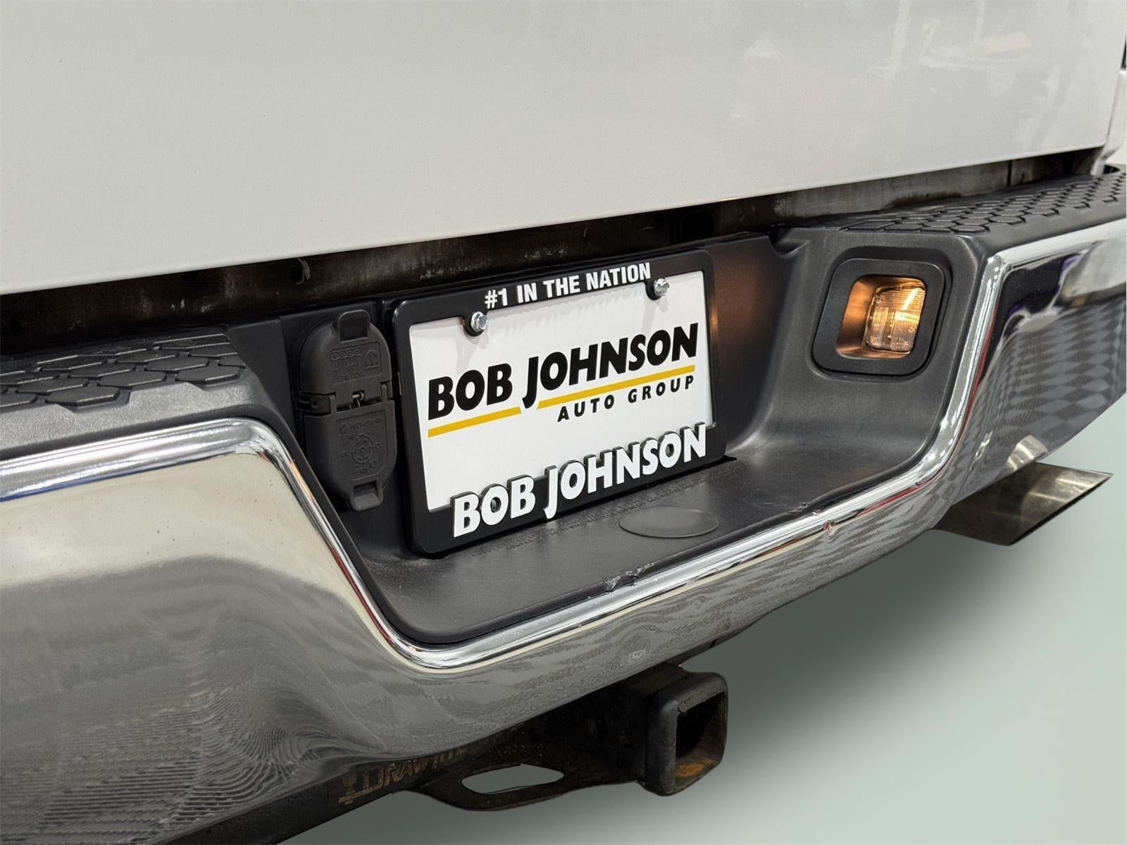 2018 RAM 1500 SLT Crew Cab 4x4 5'7' Box