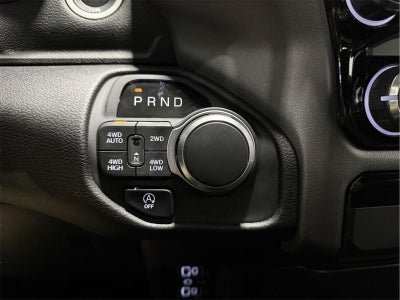 2025 RAM 1500 Big Horn Crew Cab 4x4 5'7' Box