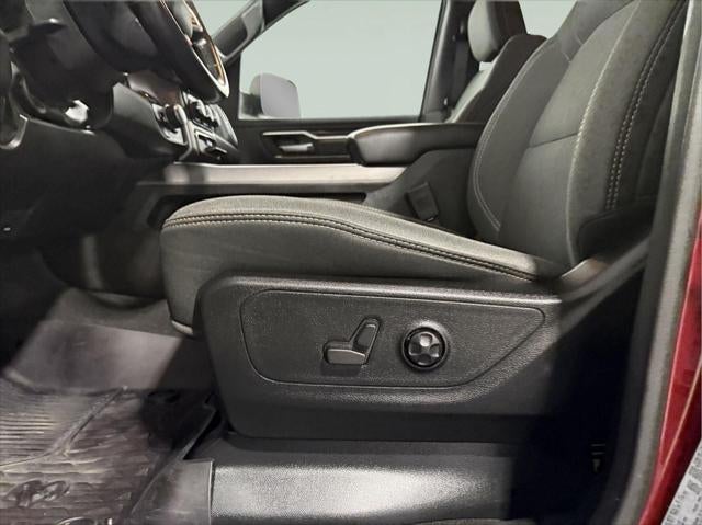 2021 RAM 1500 Big Horn Crew Cab 4x4 5'7' Box
