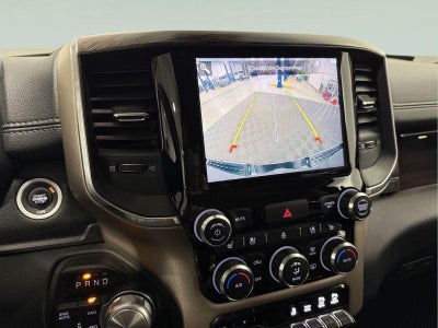 2019 RAM 1500 Laramie Crew Cab 4x4 5'7' Box