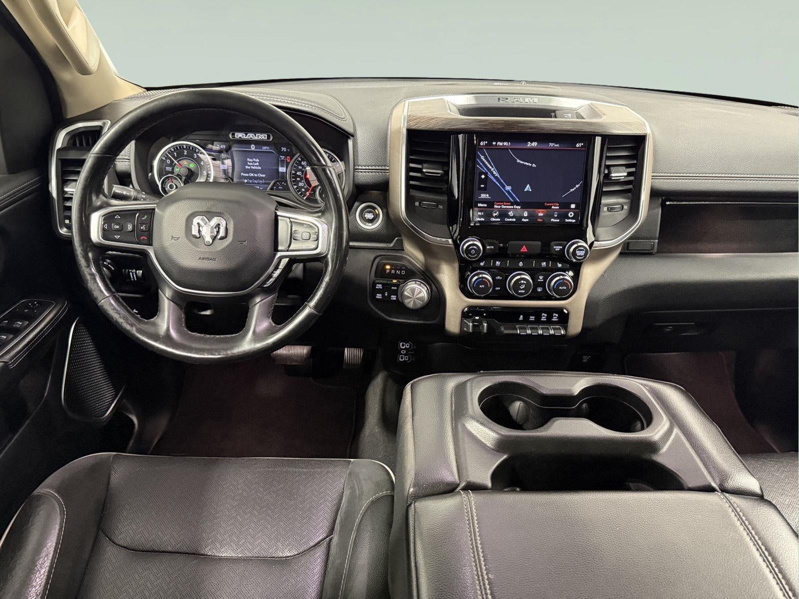 2019 RAM 1500 Laramie Crew Cab 4x4 5'7' Box