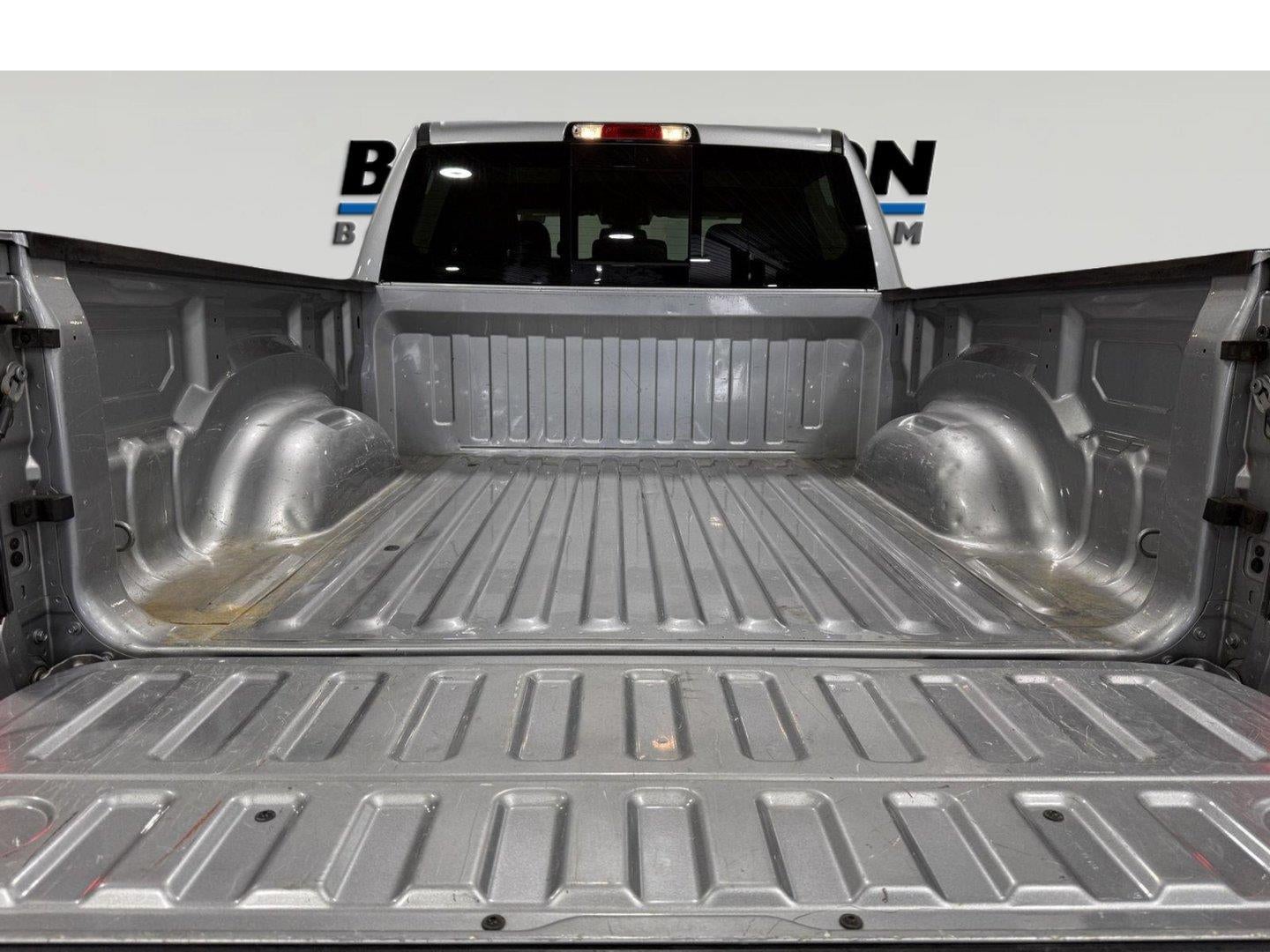 2019 RAM 1500 Laramie Crew Cab 4x4 5'7' Box