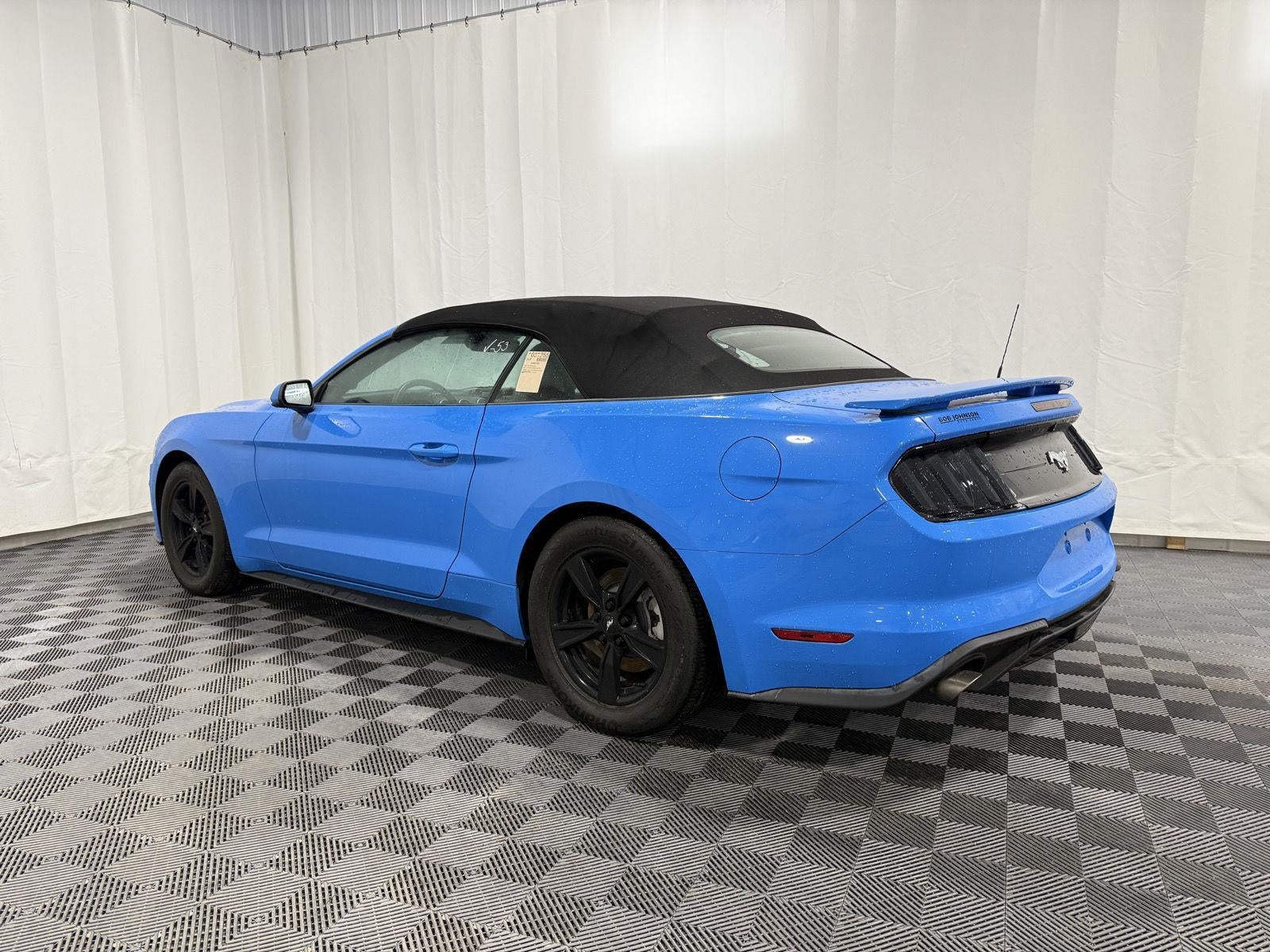 2022 Ford Mustang EcoBoost Convertible