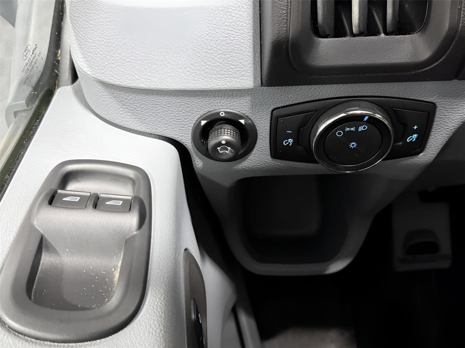 2017 Ford Transit-350 XL