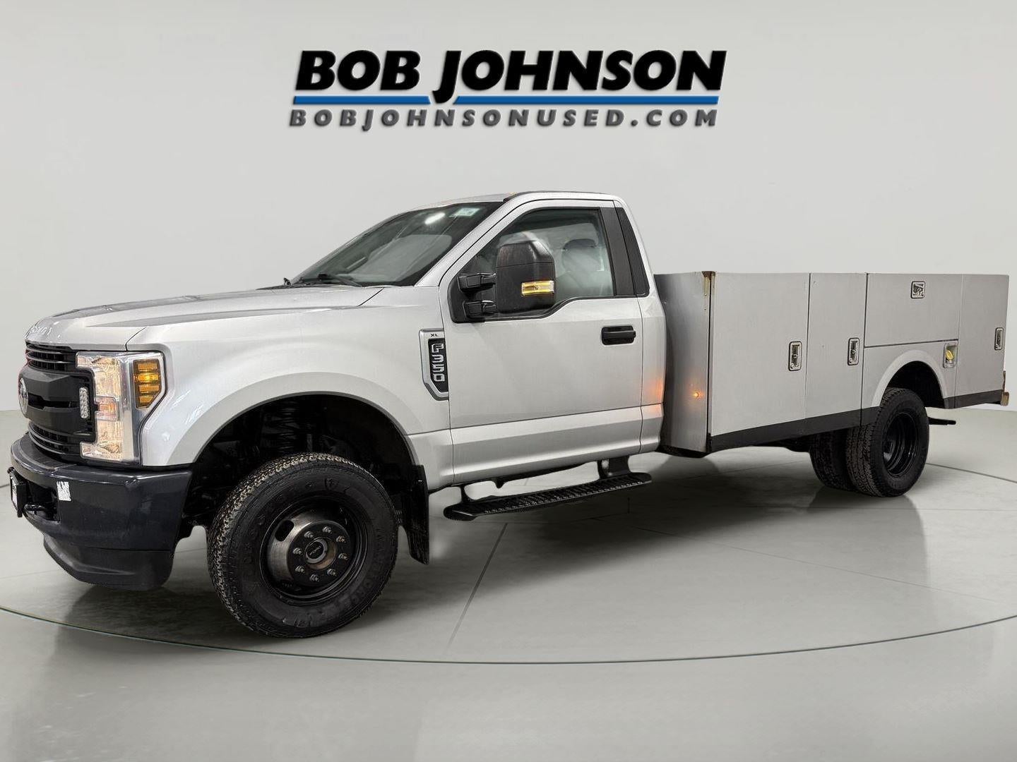 2018 Ford F-350 Chassis XL