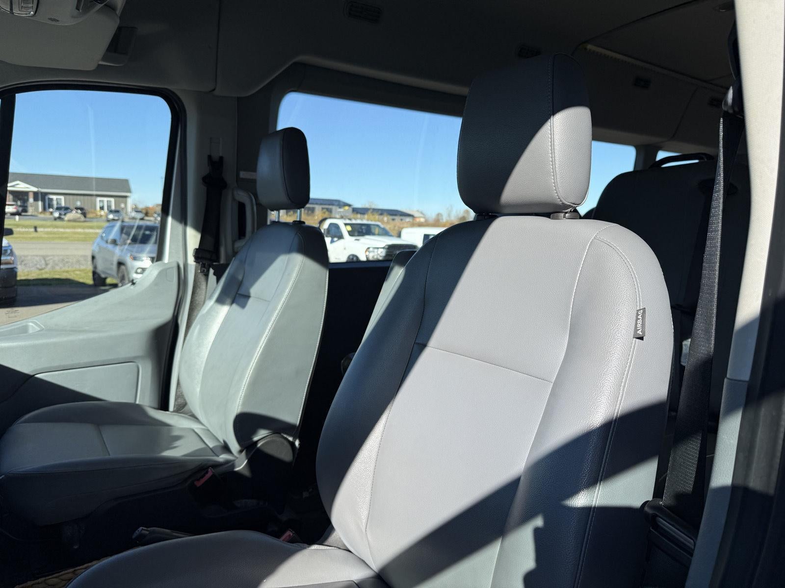 2017 Ford Transit-350 XL