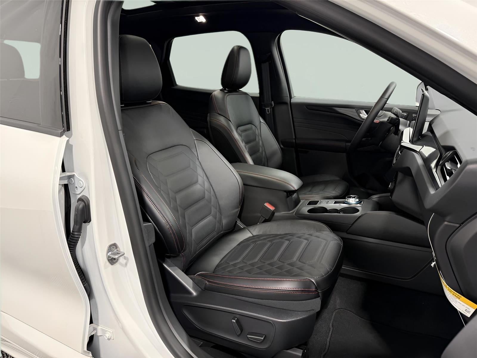 2024 Ford Escape ST-Line Elite