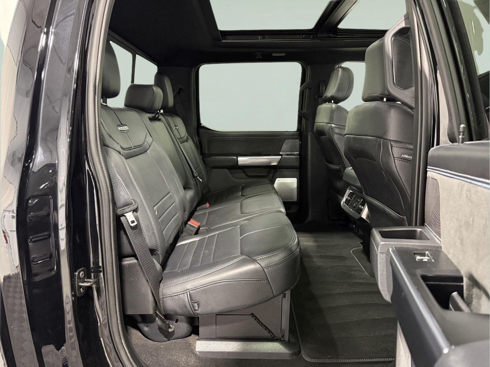 2025 Ford F-250 Platinum