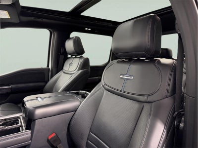 2025 Ford F-250 Platinum