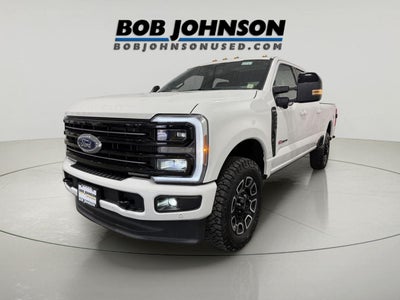2025 Ford F-250 Platinum