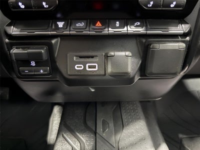 2023 Chevrolet Silverado 3500HD 4WD Crew Cab Long Bed LTZ