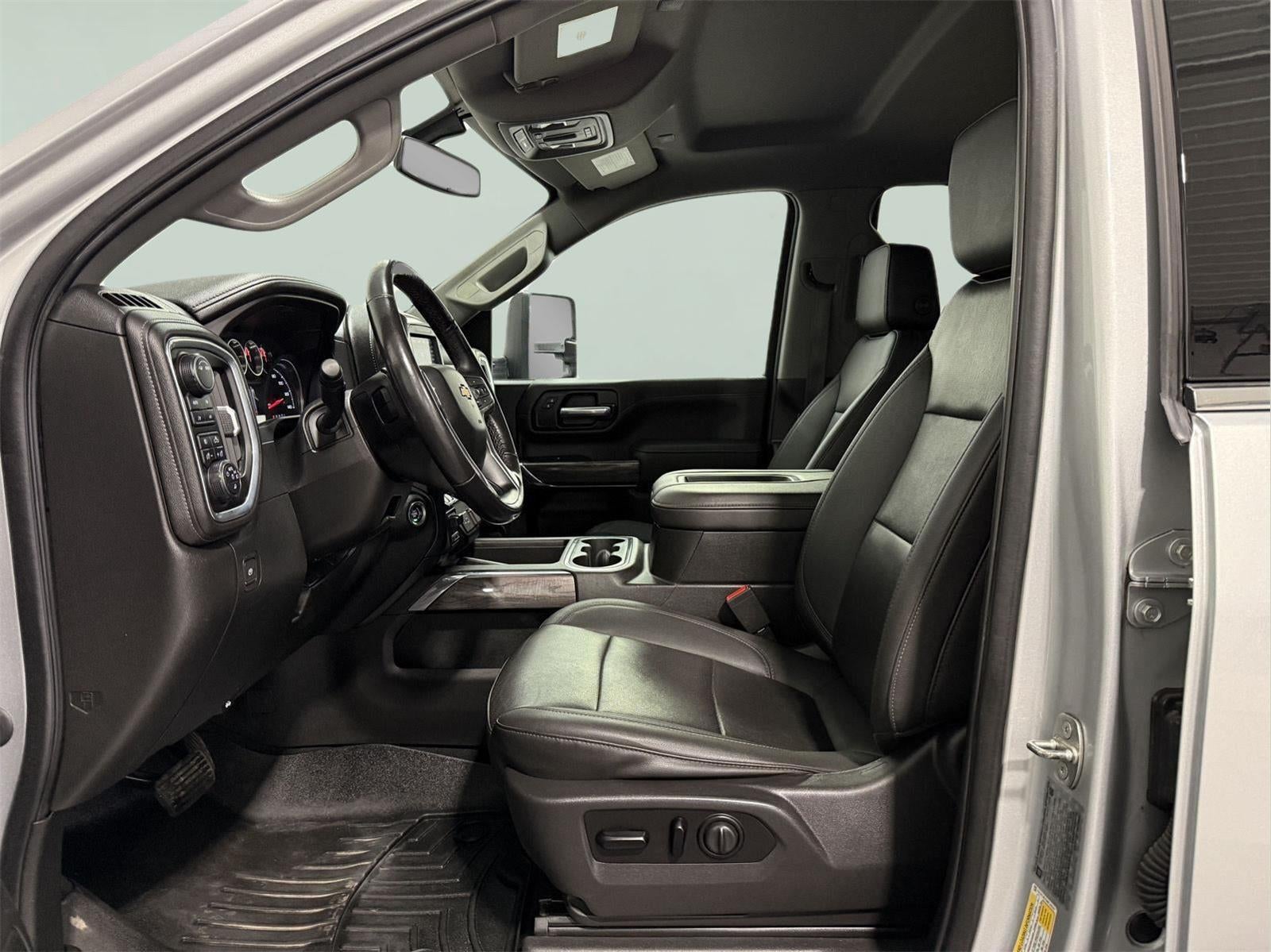 2021 Chevrolet Silverado 3500HD 4WD Crew Cab Long Bed LTZ