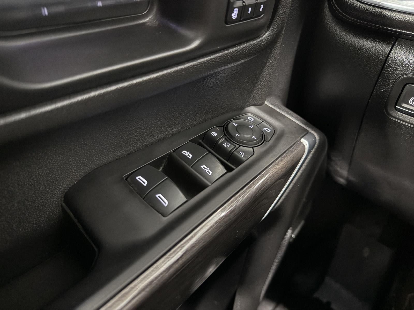 2021 Chevrolet Silverado 3500HD 4WD Crew Cab Long Bed LTZ