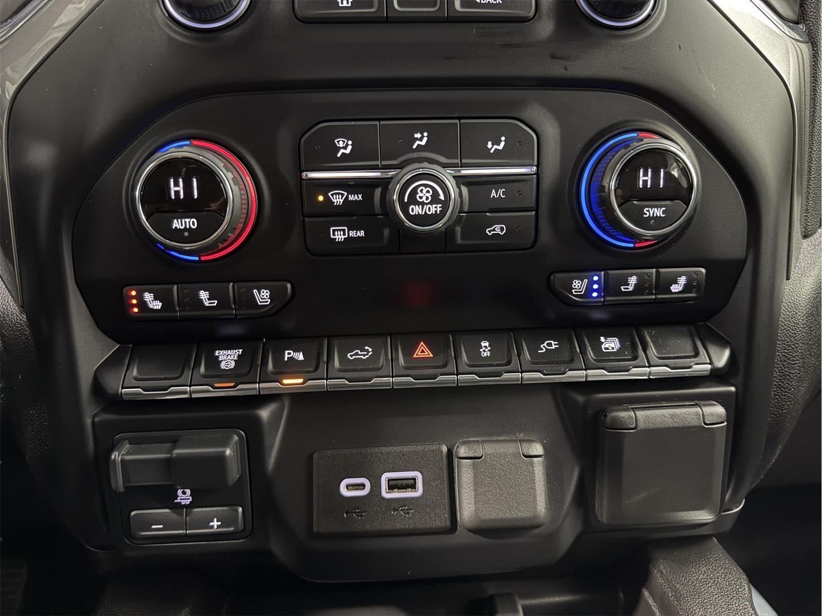 2021 Chevrolet Silverado 3500HD 4WD Crew Cab Long Bed LTZ