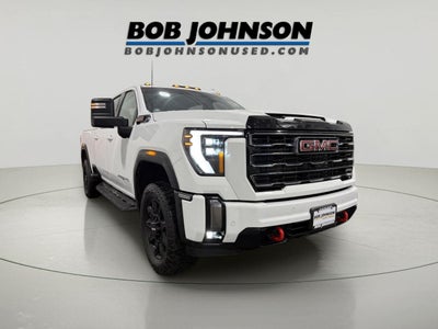 2024 GMC Sierra 2500HD 4WD Crew Cab Standard Bed AT4