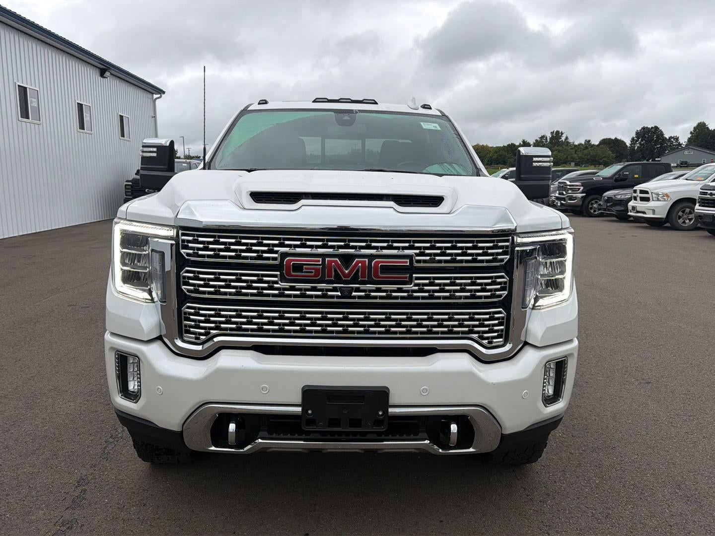 2022 GMC Sierra 2500HD 4WD Crew Cab Standard Bed Denali