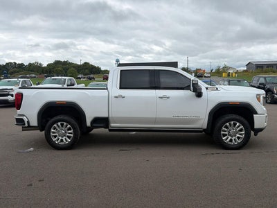 2022 GMC Sierra 2500HD 4WD Crew Cab Standard Bed Denali
